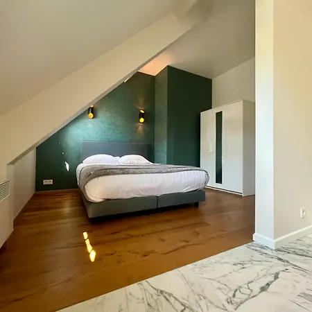 Stilias 6p Center Appartement *