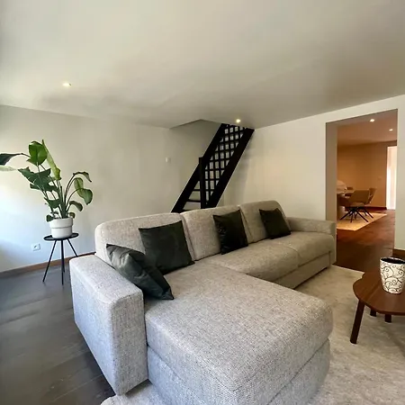 Appartement Stilias 6p Center Brussel