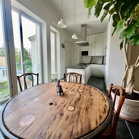 Sejour Elegant Pres Du Centre Apartman