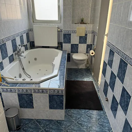 Apartman Jacqueline's House *