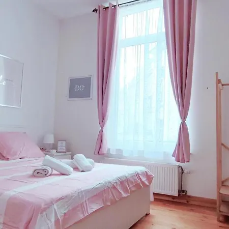 Séjour chez l'habitant Private Center