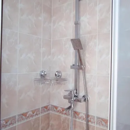 Private Center *