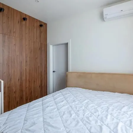 Luxury 2 Bedroom Flat In The Centre - After Booking Request - Peаse Contаct Our Manаger On Tеlegram, To Confirm Your Booking - Telegrаm Username Is - Hermanbook2024 Apartment *