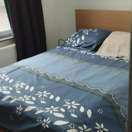 Cozy A Saint-gilles Брюссель