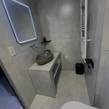 Jungle Romantic - Private Jacuzzi - Apartment Brüssel