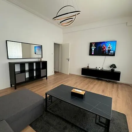Daire Avec Jardin Et Jacuzzi - Koekelberg