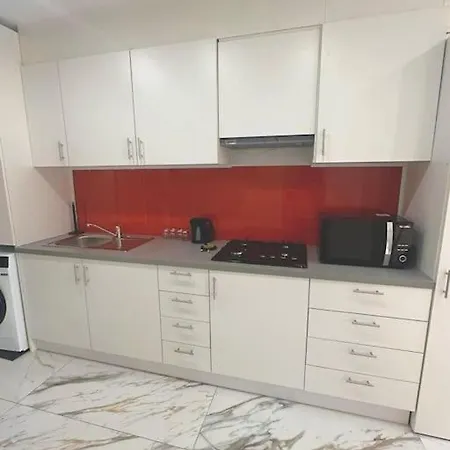 Apartment A 2 Pas De La Gare Du Midi Brussels