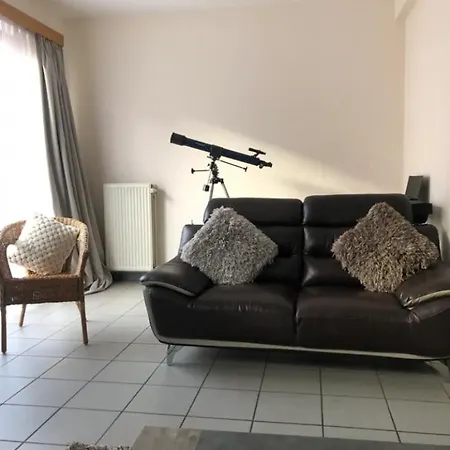 Privee Dans Grande Maison Séjour chez l'habitant Bruxelles