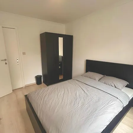 Apartment A 2 *