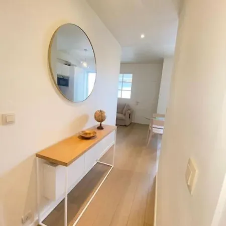 דירה 1 Avec Parking Au Coeur De 2d בריסל