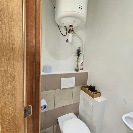 Sweet And Chill Center Of #3 Apartment