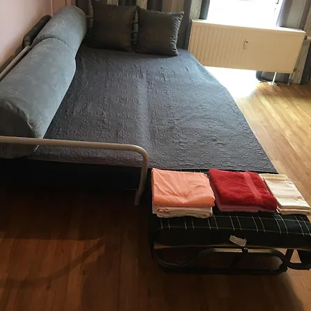 солнечная комфортная студия в андерлехт с лифтом Apartment *