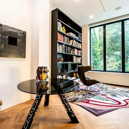 4br Overlooking Egmont Park - What'app - 0034-635-520-036 - For Reservations! Apartment *