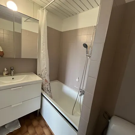 La Cambre Apartment *