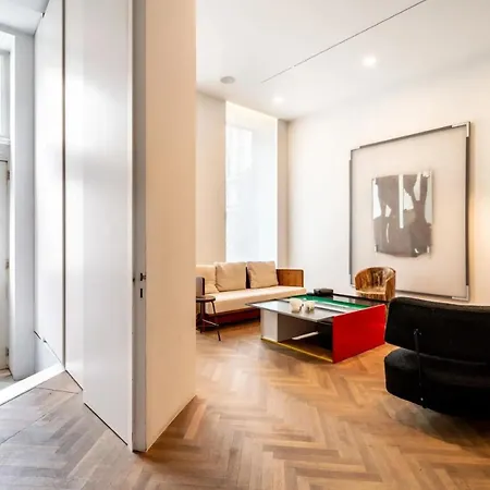 4br Overlooking Egmont Park - What'app - 0034-635-520-036 - For Reservations! * Brussels