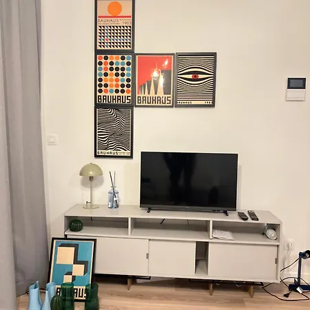 Homestay Center Luxe Tours Et Taxi *