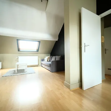 Prestige - Uptown Apartman *