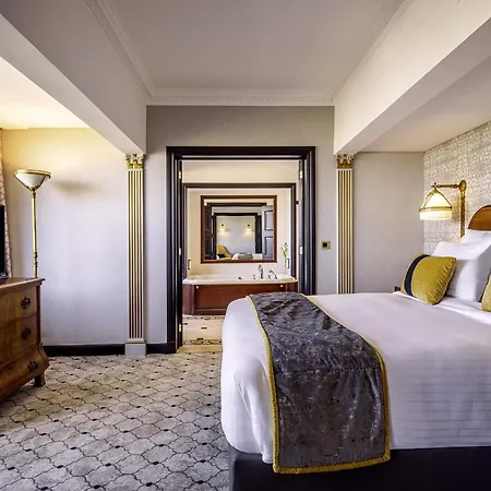 بارسي باي وارويك بروكسل