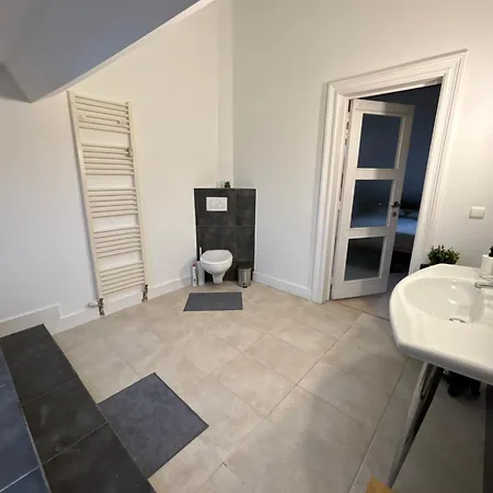 Homestay Chambre Prive A Louise *
