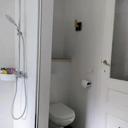 Charming House With Garden *