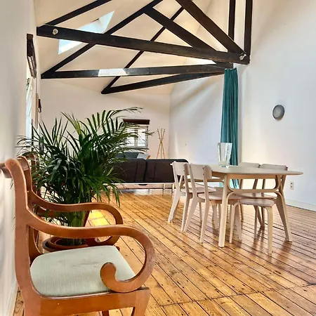 Daire Superbe Loft En Plein Coeur Du Centre-ville ! *