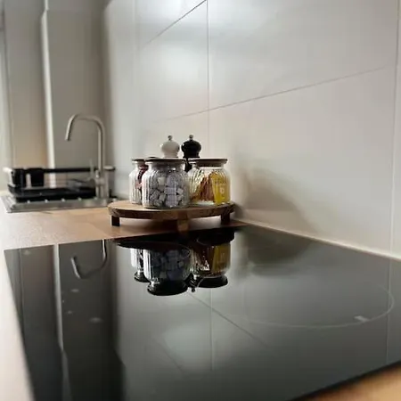 Eu Aeroport Confort Et Cosy Proche Centre Apartman *