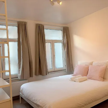 Benny's Centre Pansiyon *