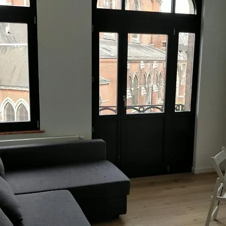 Apartment Midi Flat *