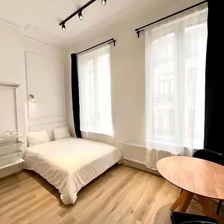 Chez Gianni & Stephanie - A Cozy And Elegant In * Brussels
