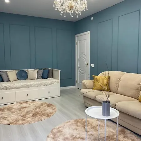 Chaussee De Wavre Family App's Apartment