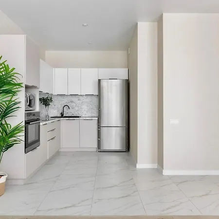 Chaussee De Wavre Family App's *