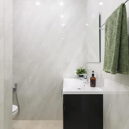 Chaussee De Wavre Family App's Apartment Brussels