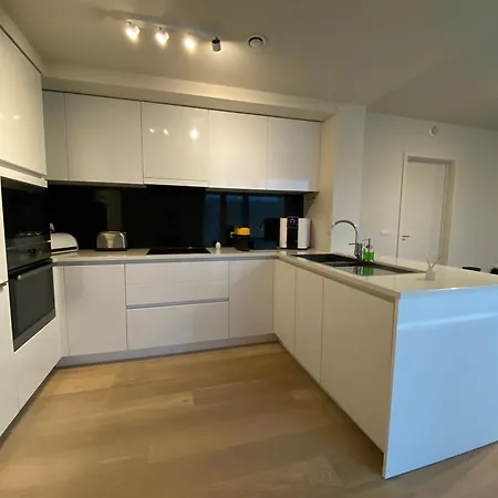 Appartamento Residentiel Tour Et Taxis Et Parking *