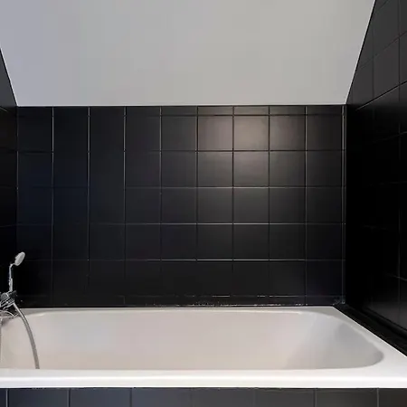 Authentic Belgian Home, Downtown *