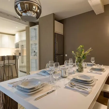 Authentic Belgian Home, Downtown