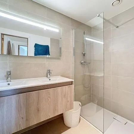 Apartment Lacui *