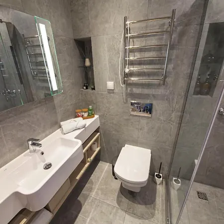 Chaussee De Wavre Family App's