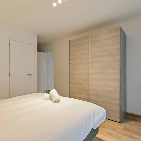 公寓 Two Bedroom With Amazing View In Center *
