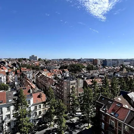 Havre De Paix Quartier Eu Square Ambiorix
