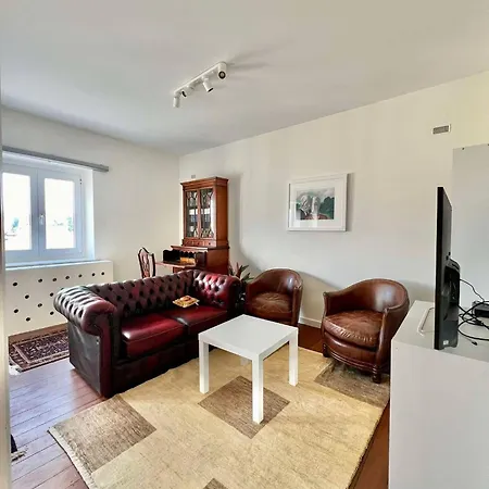 Apartment Charmant Nid Douillet 2p A Uccle Brussels