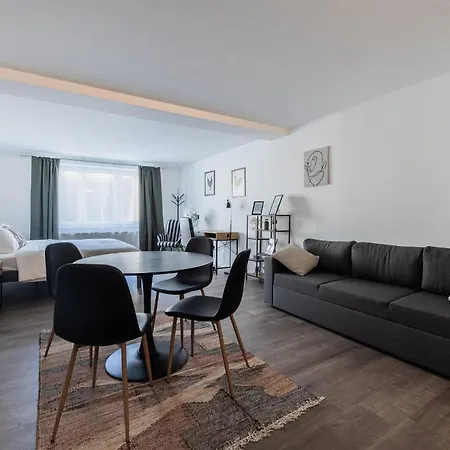 Cosy Place Expo 300 *