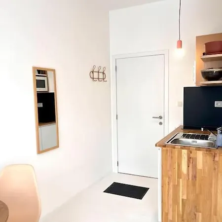 Chez Louise - A Haven Of Peace In Bruxelles