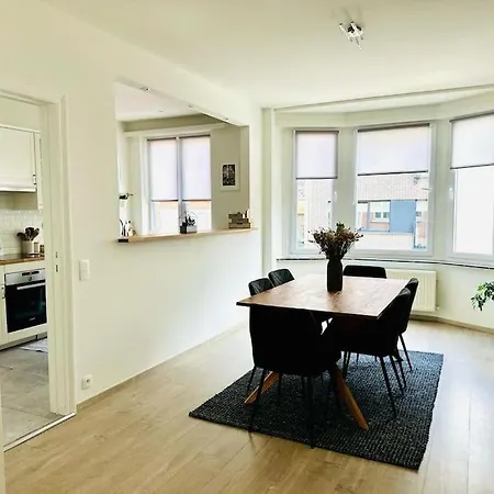 Magnifique Spacieux * 布鲁塞尔