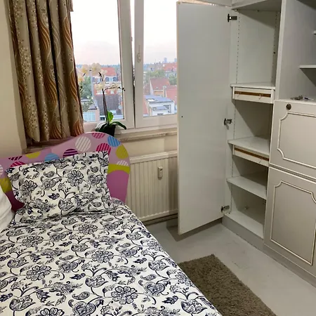 Апартаменты Petite Chambre Du Milieu Брюссель