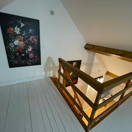 Attic European Quarter * בריסל