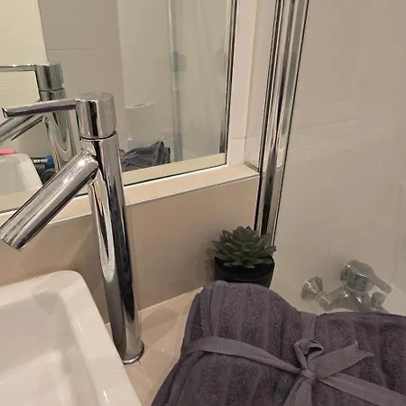 Cosy Quartier Louise Bruxelles