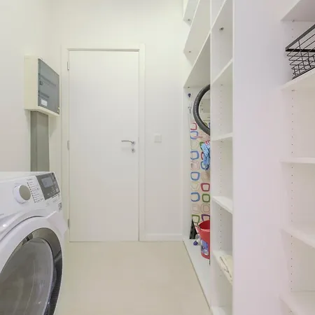 Chaleureux 1 Proche Ecole Europeenne Appartement *
