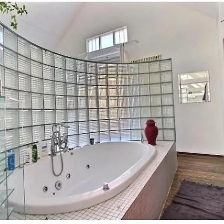 Le Loft Des Artistes Apartman Brüsszel