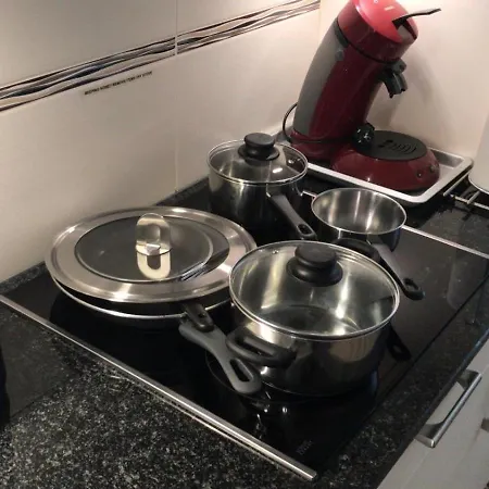 Apartment - Steps Grand Place - Local Vibrant Neighbourhood Brussels