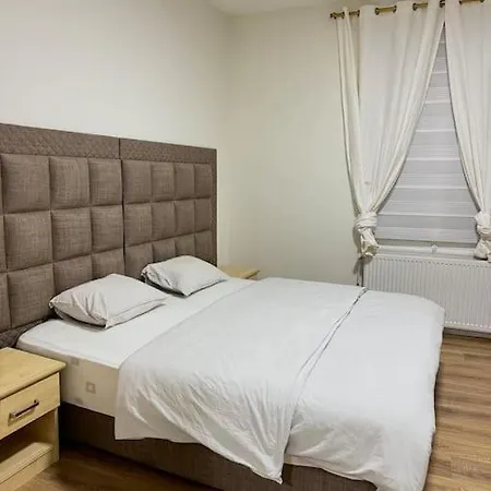 N4 Centre Apartment *